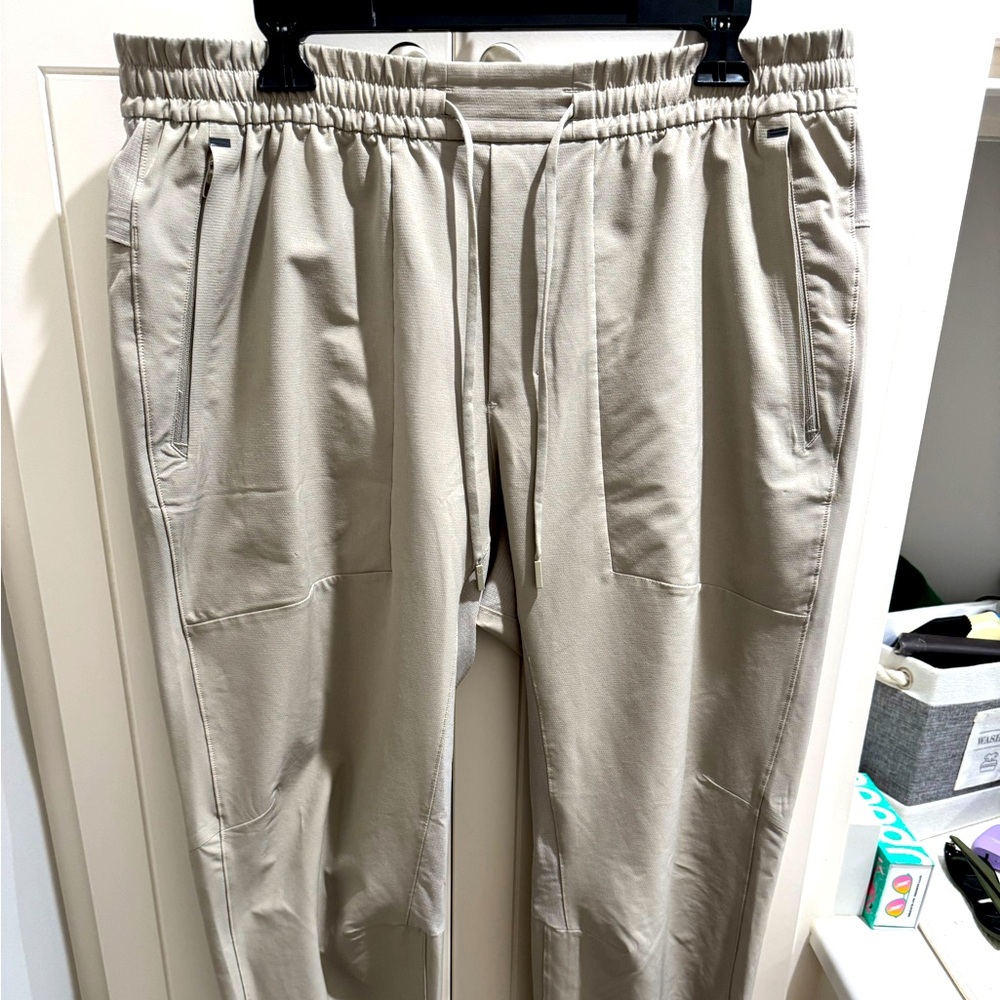 Lululemon License to Train Joggers
